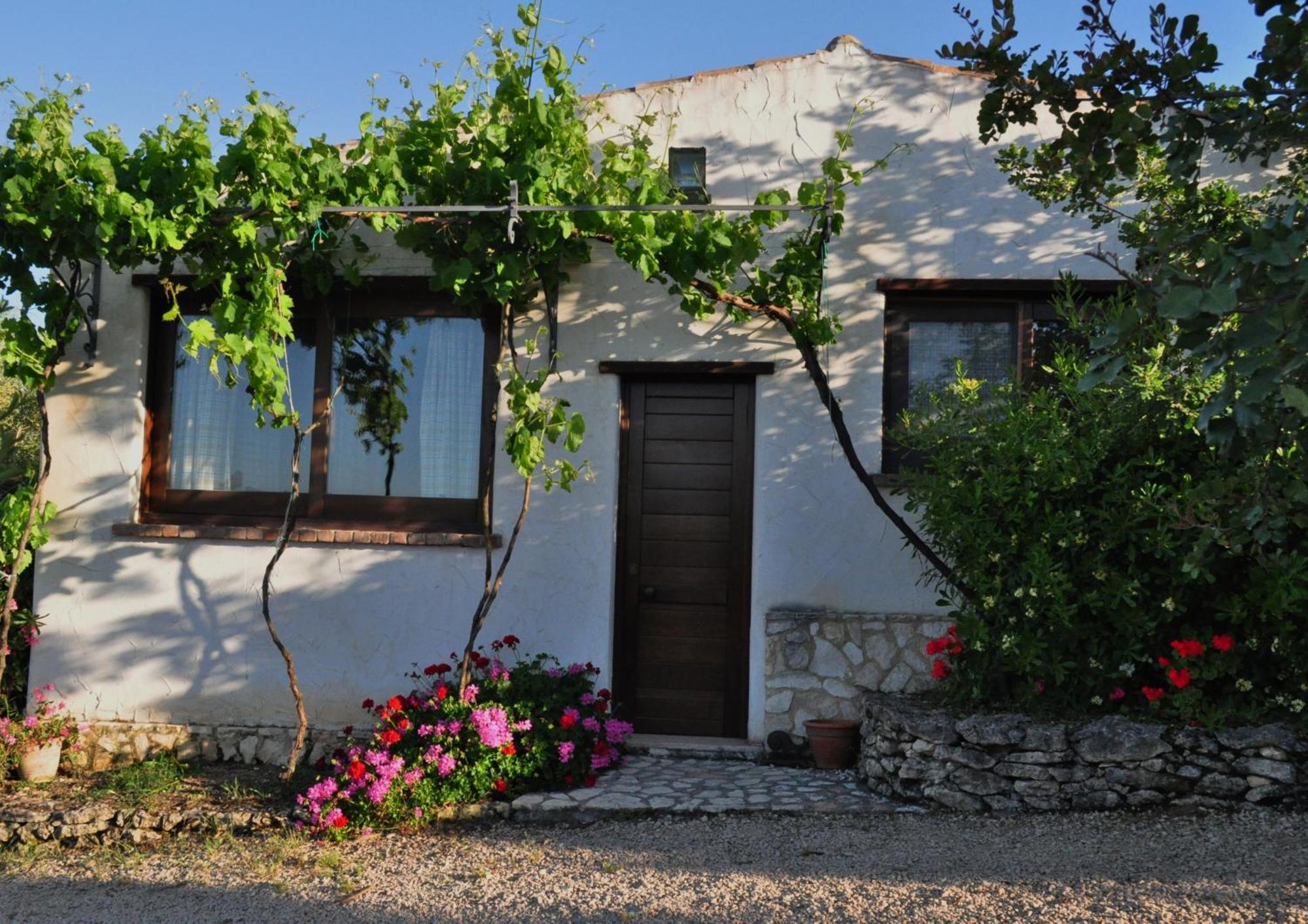 B&B Badde Cubas Usini Camera foto